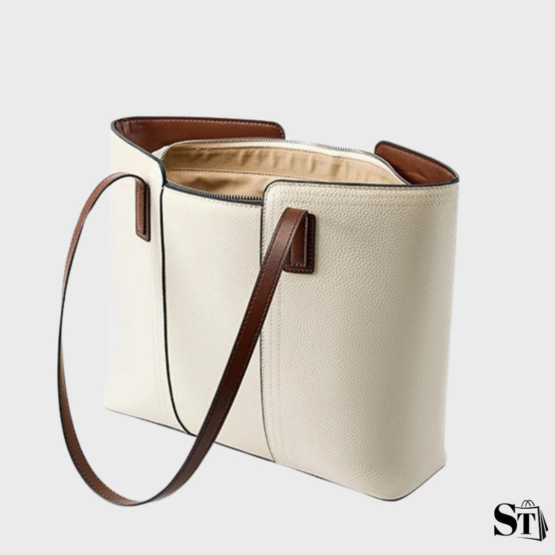 Sac cabas Le Solène en cuir blanc cassé avec anses marron, vu de trois quarts ouvert