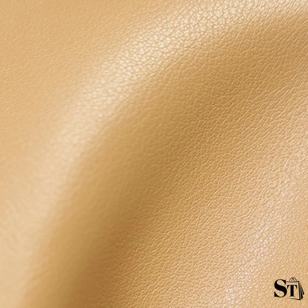 Gros plan sur le cuir véritable du sac cabas Le Simone, grain fin et souple