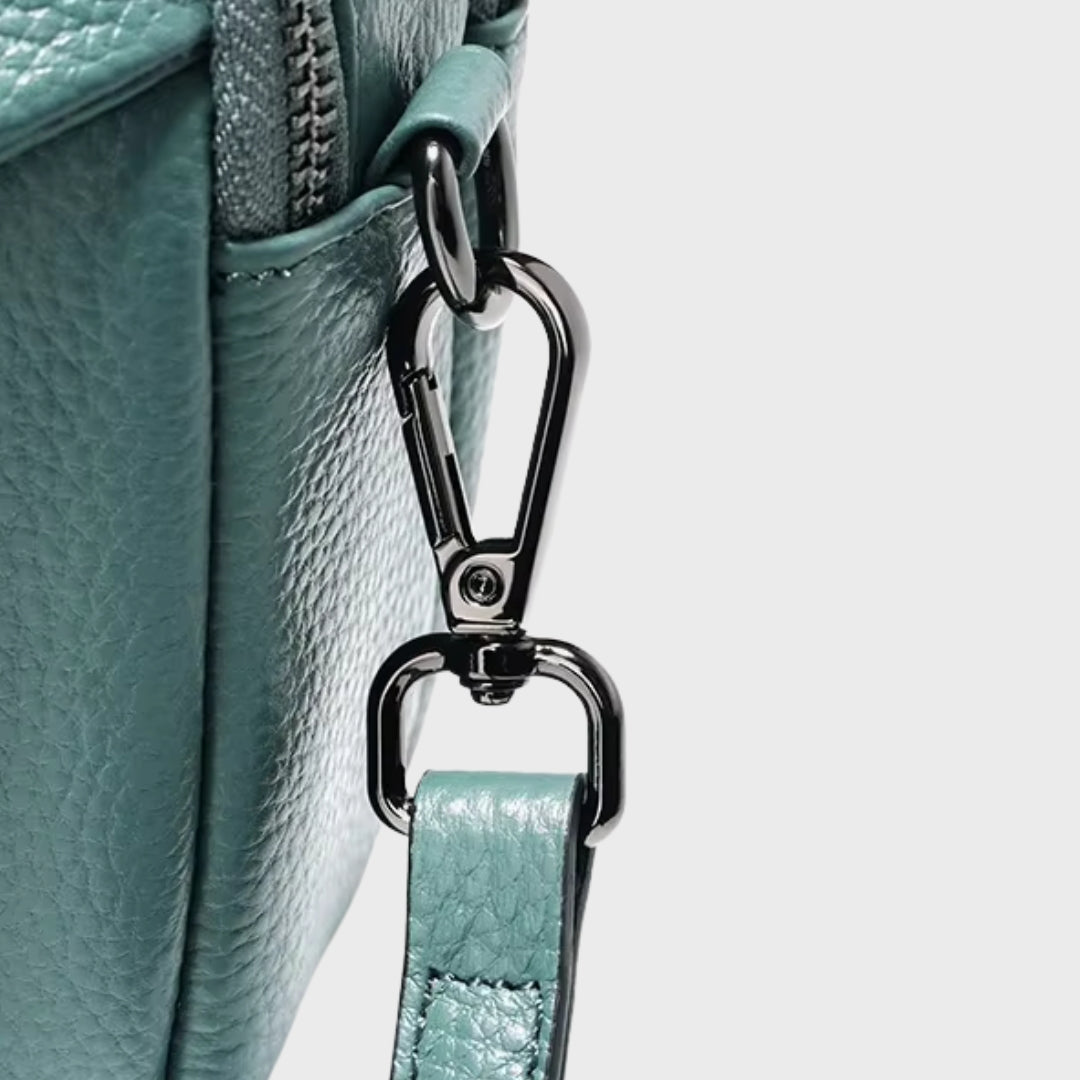 Besace grande capacité en cuir femme - La randonneuse