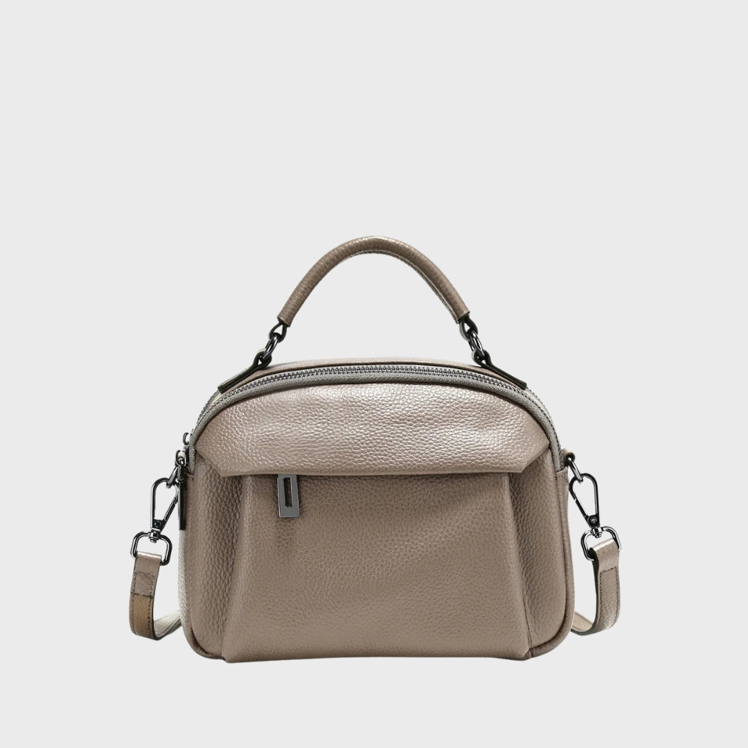 Besace grande capacité en cuir femme - La randonneuse