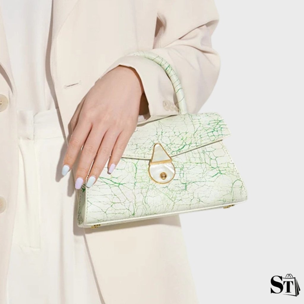 Structured cracked handbag - Trapeze