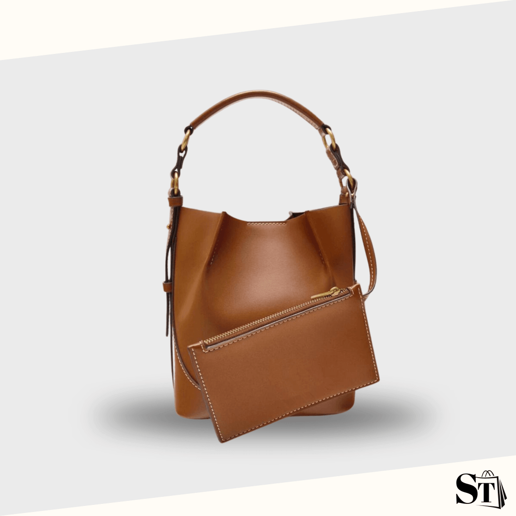 mini sac seau avec sacoche pour femme marron sur fond blanc